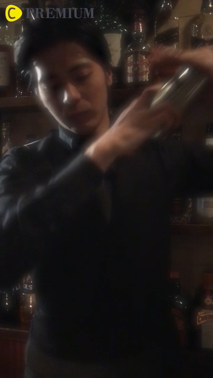 ノゾキミ男子 職業編 〜バーテンさんへの憧れ〜