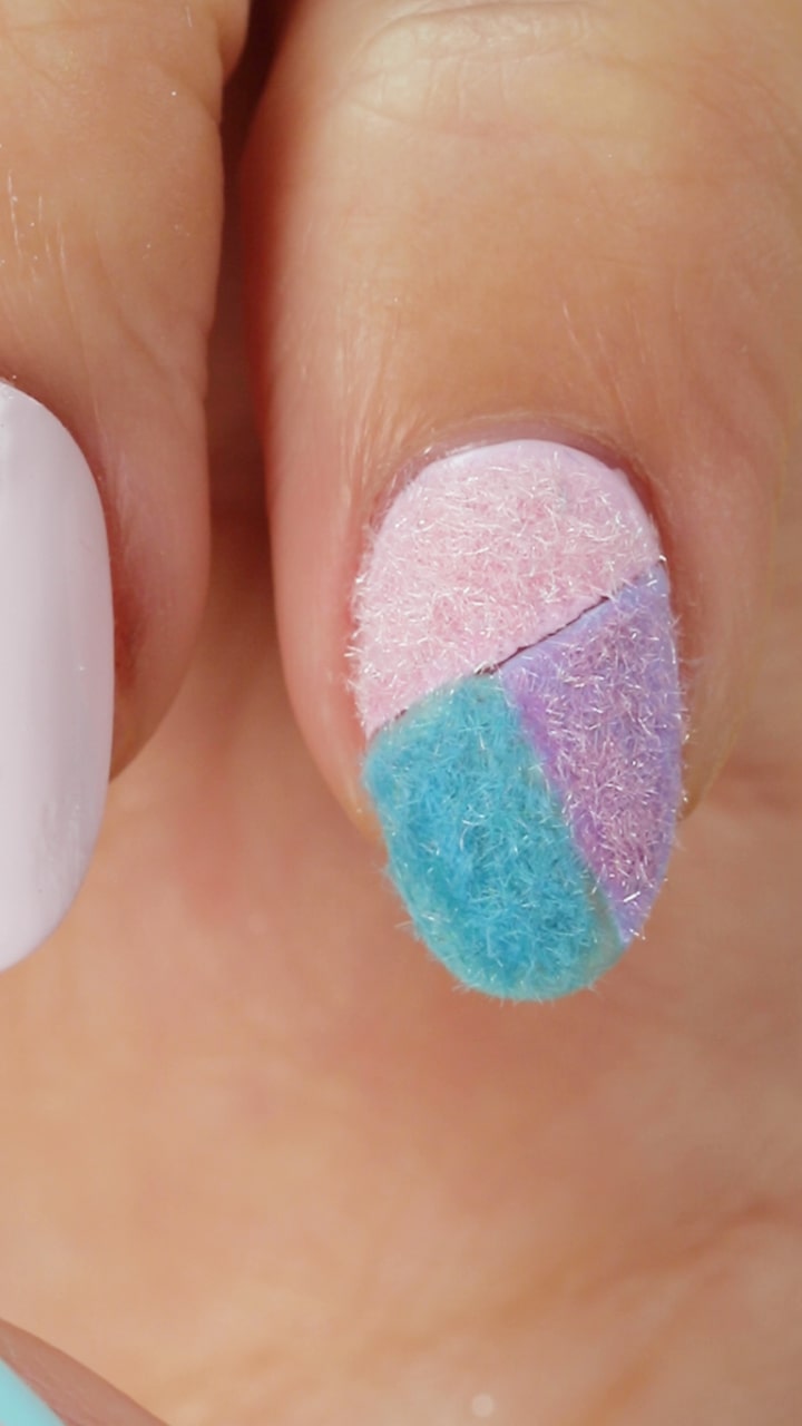 もこもこカラフル♡セルフベルベットネイル