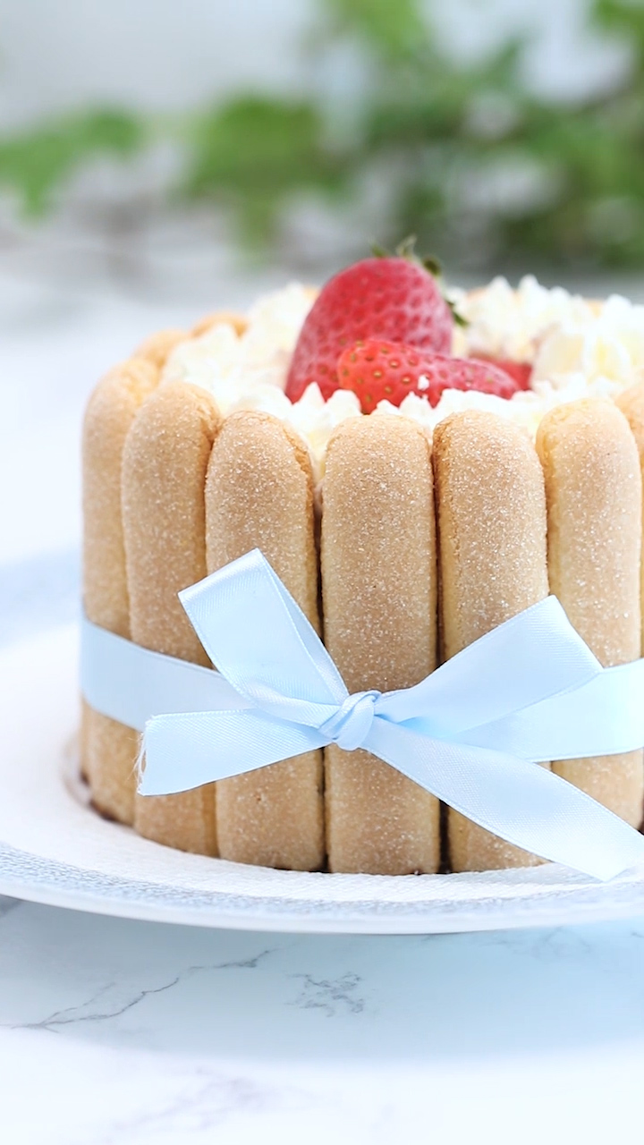 アイスケーキがおしゃれでかわいい！プレゼントにいかが？