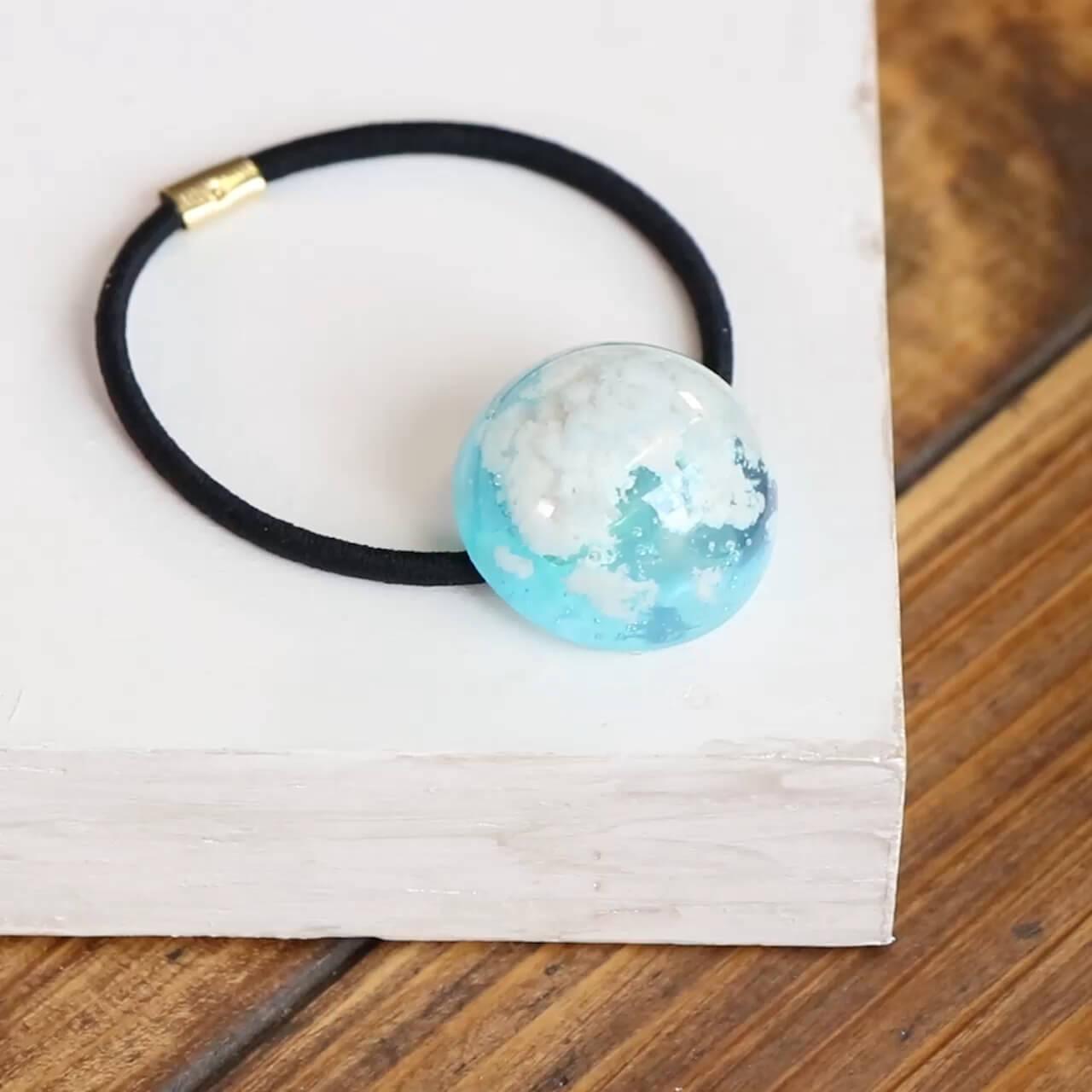 ふわふわを再現♪「雲レジンヘアゴム」 | C CHANNEL