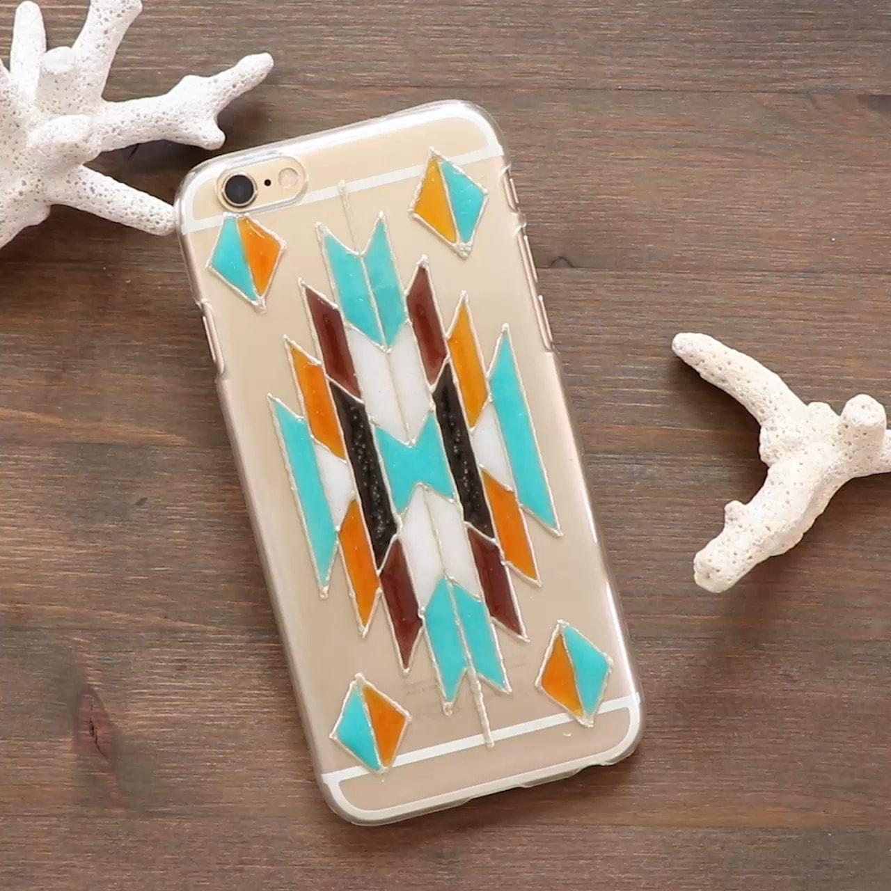 トライバルファッションを携帯に★「オルテガ柄スマホケース」