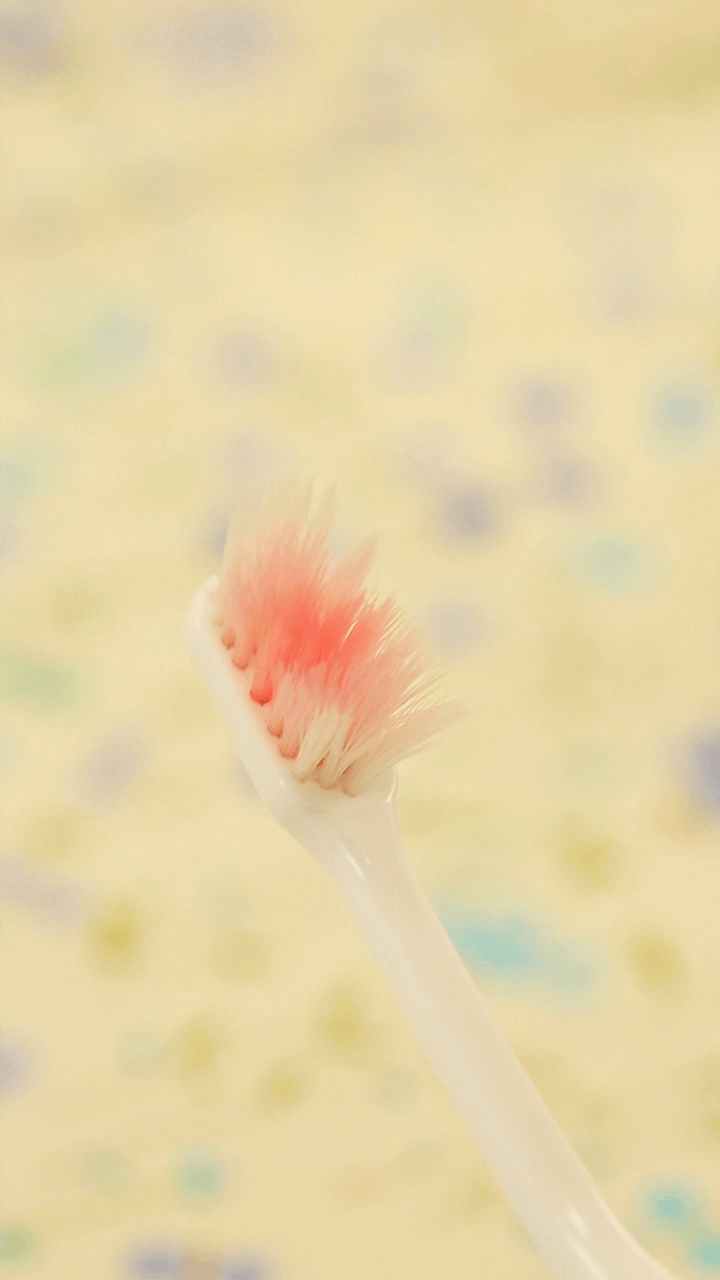 毛先の広がった歯ブラシ復活術