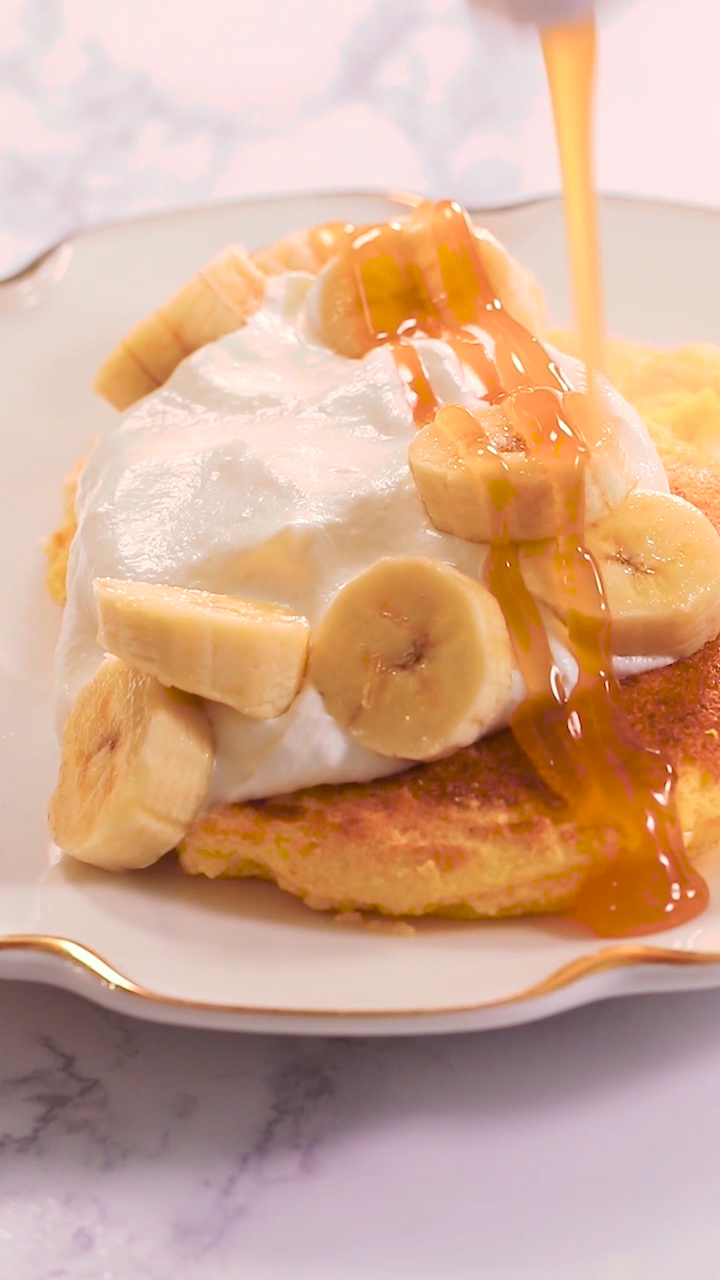 鉄板だけど間違いなし♡キャラメルバナナパンケーキ