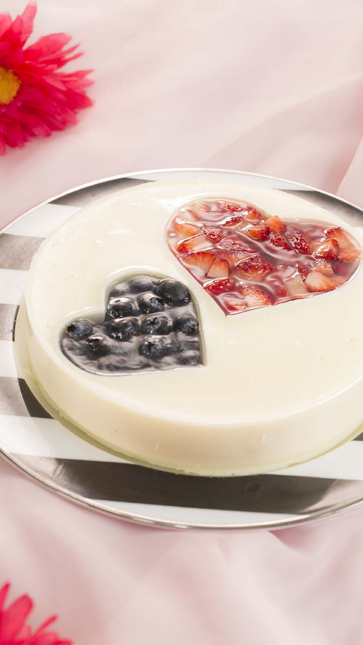 透明感が大事！ベリーのぷるぷるパンナコッタ