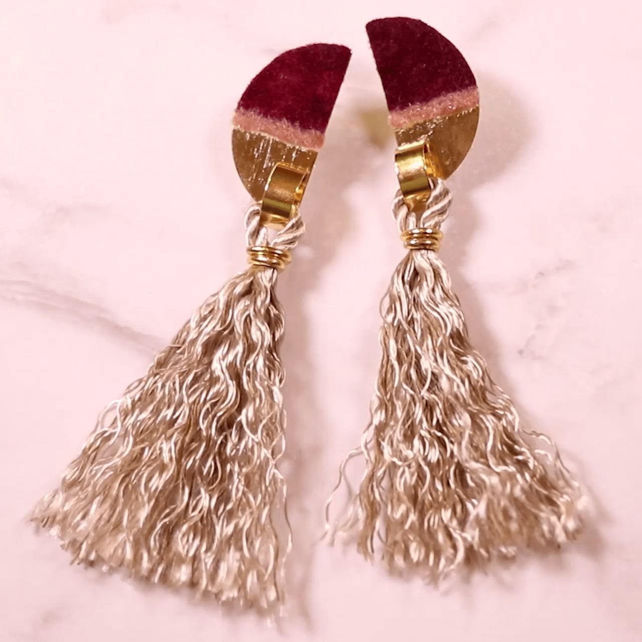 秋の訪れ「フロッキーピアス」