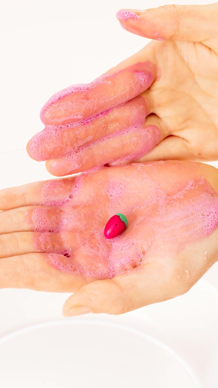 これで私も手元美人♡こそっとバッグに忍ばせて♡