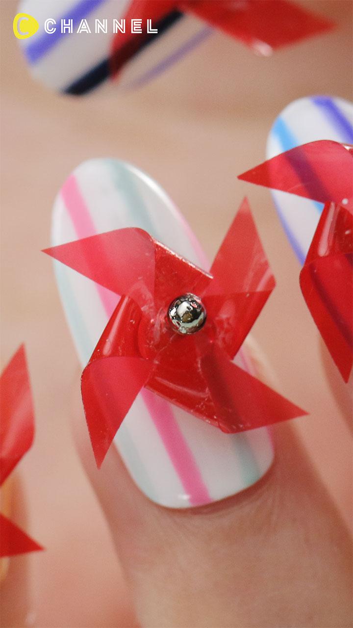 くるくる回る! 風車ネイル