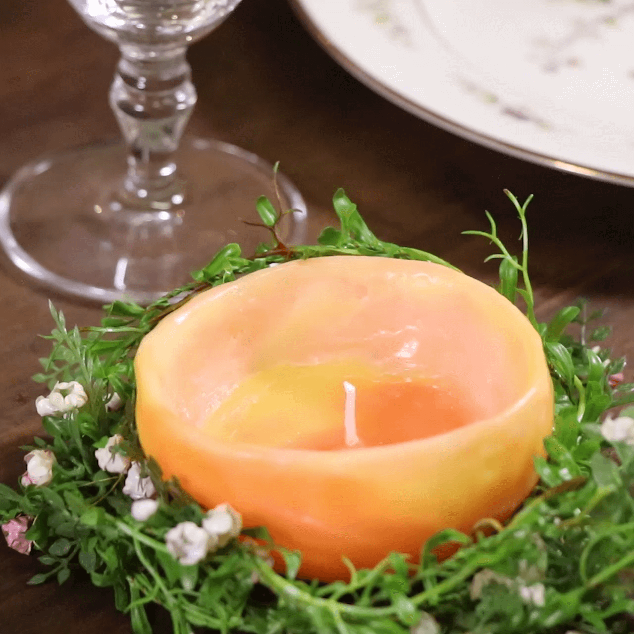 優しい灯りに包まれる「ホルダー型キャンドル」