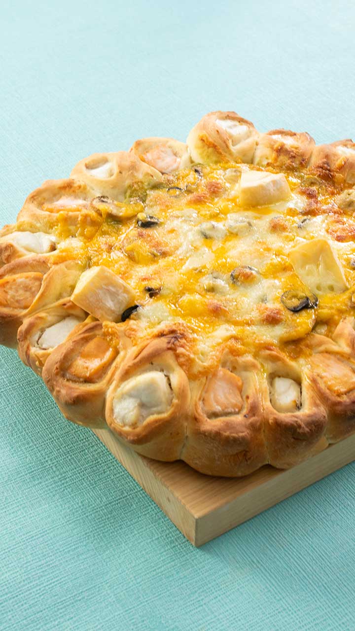 贅沢すぎる！！サーモンとチーズのよくばりピッツァ