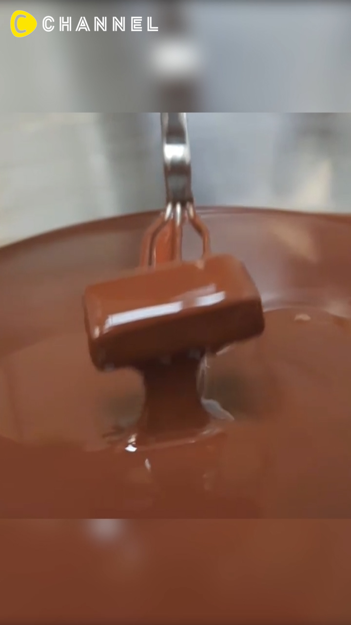 大人気チョコレート店に潜入！夢のような景色広がる