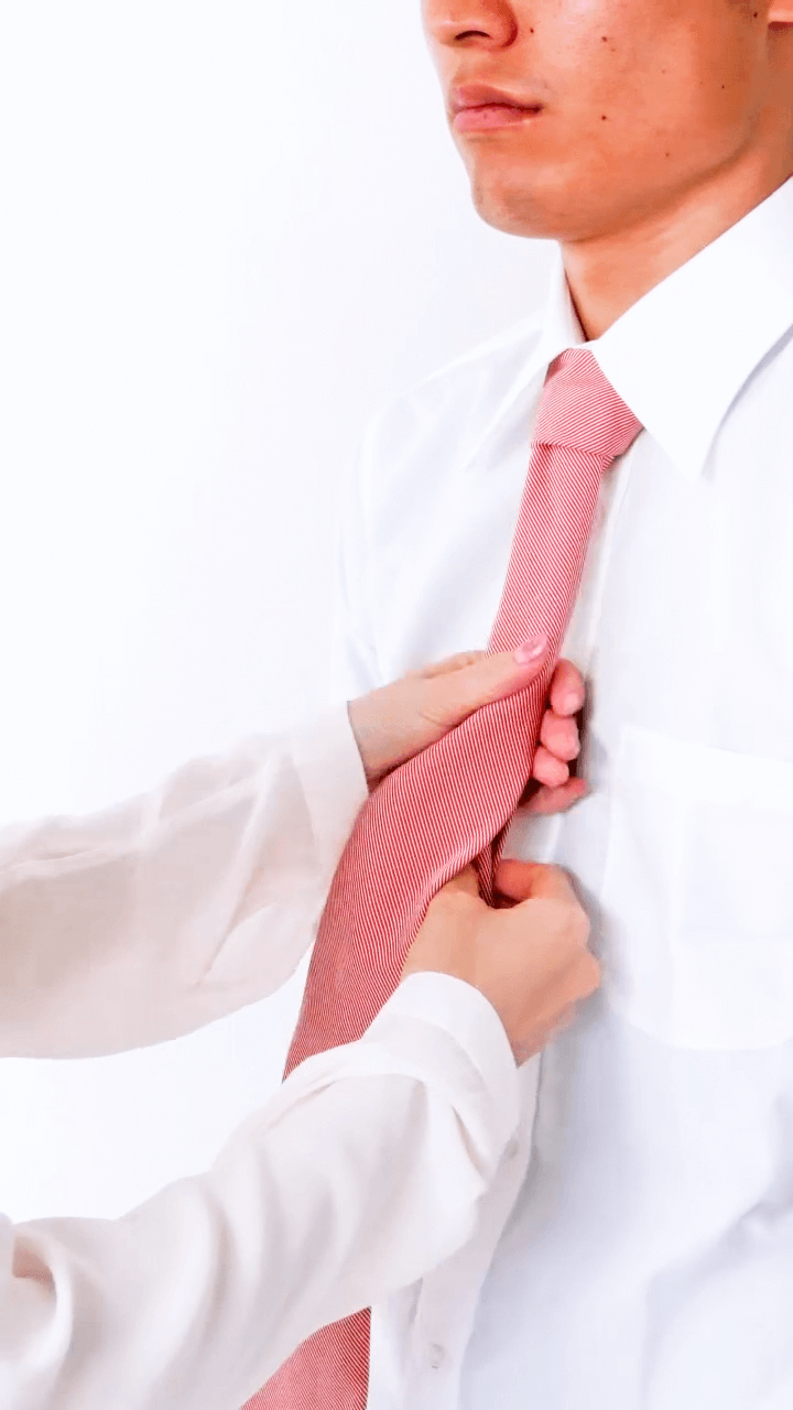 大好きなカレに急接近♡ハートマークでつくるウィンザーノット