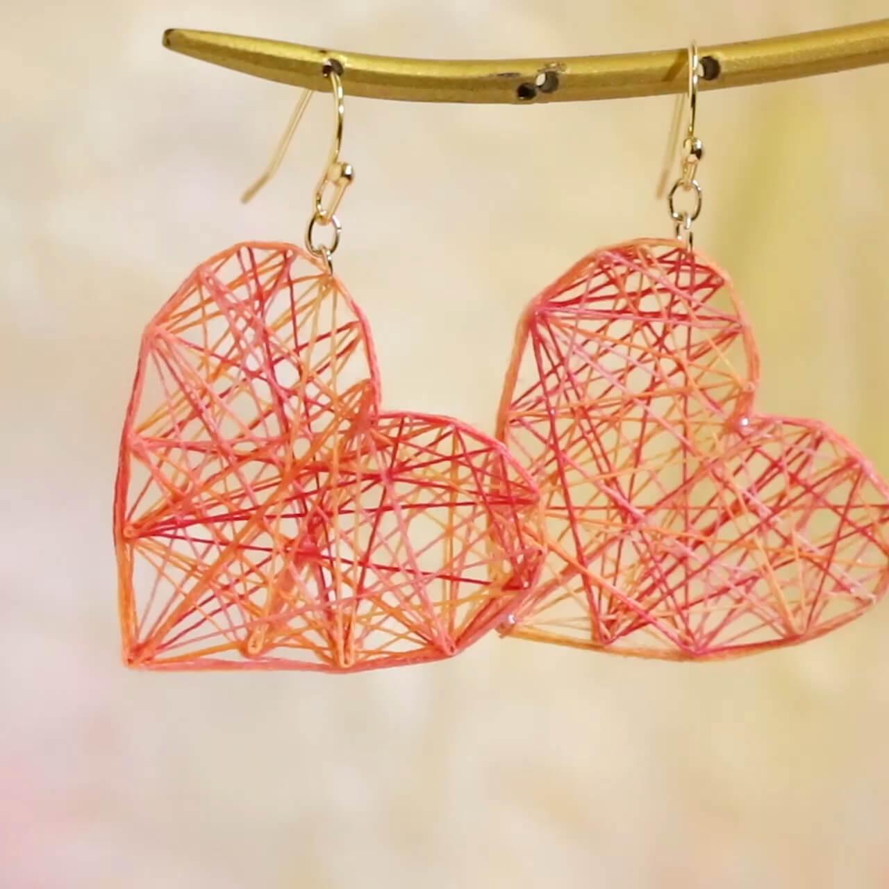 編み物苦手なかた必見♪「ストリングハートピアス」