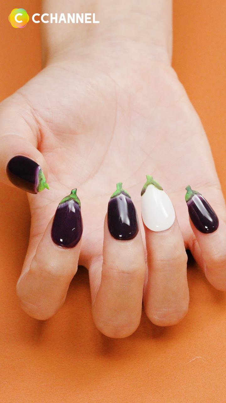 瑞々しさに視線クギ付け♡なすネイル