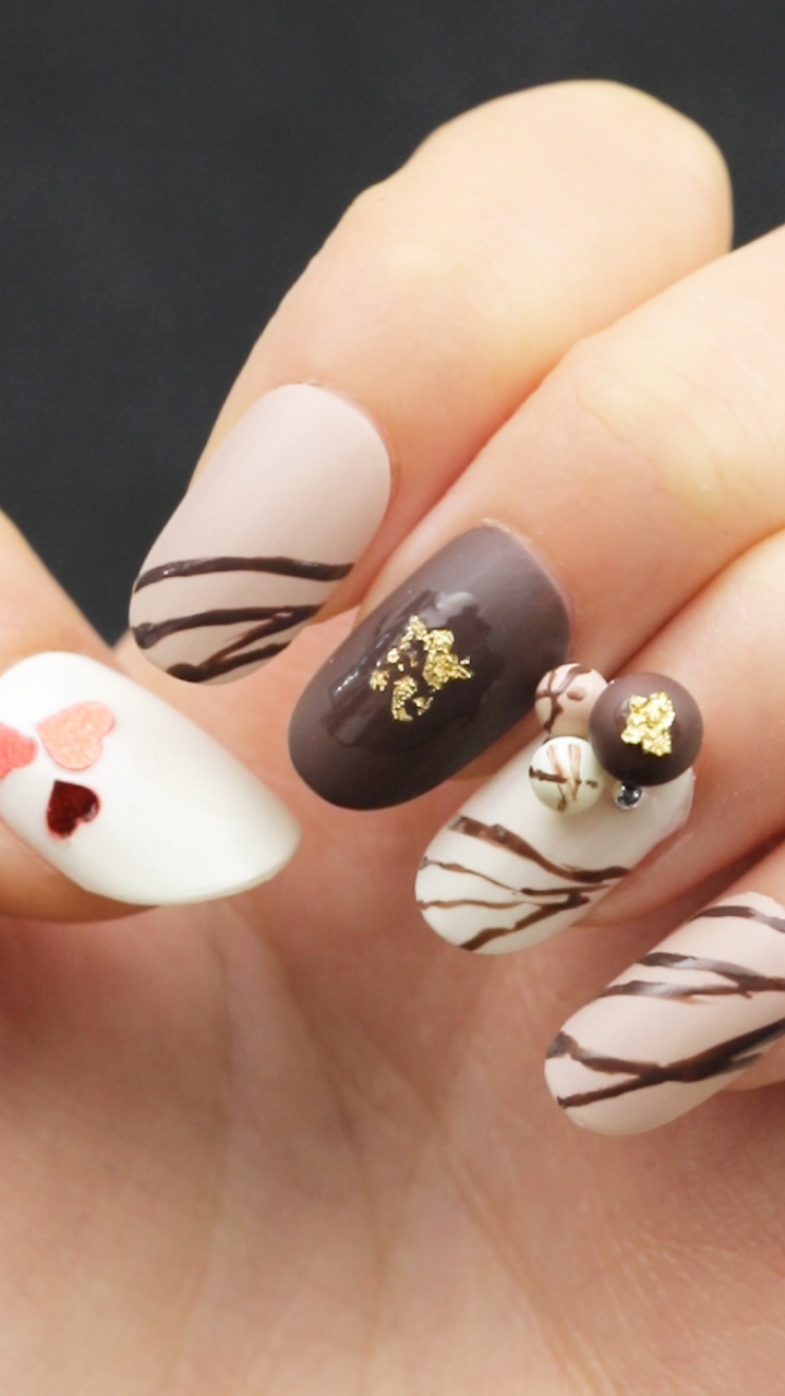 ビーズでチョコパーツ作り♡セルフでできるチョコレートネイル