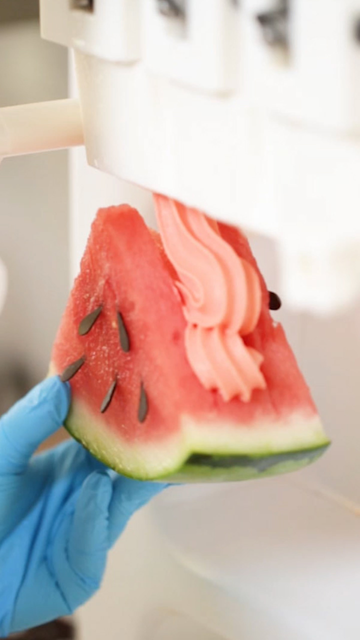 “いいね”殺到！超ユニークなひんやりスイーツ♡