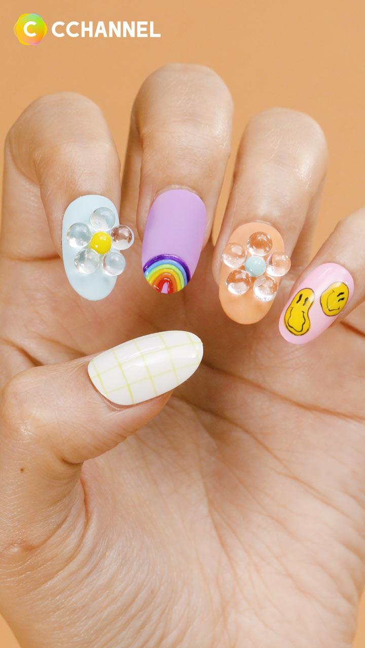 遊び心と爽やかさをプラス♡ぷっくりフラワーネイル
