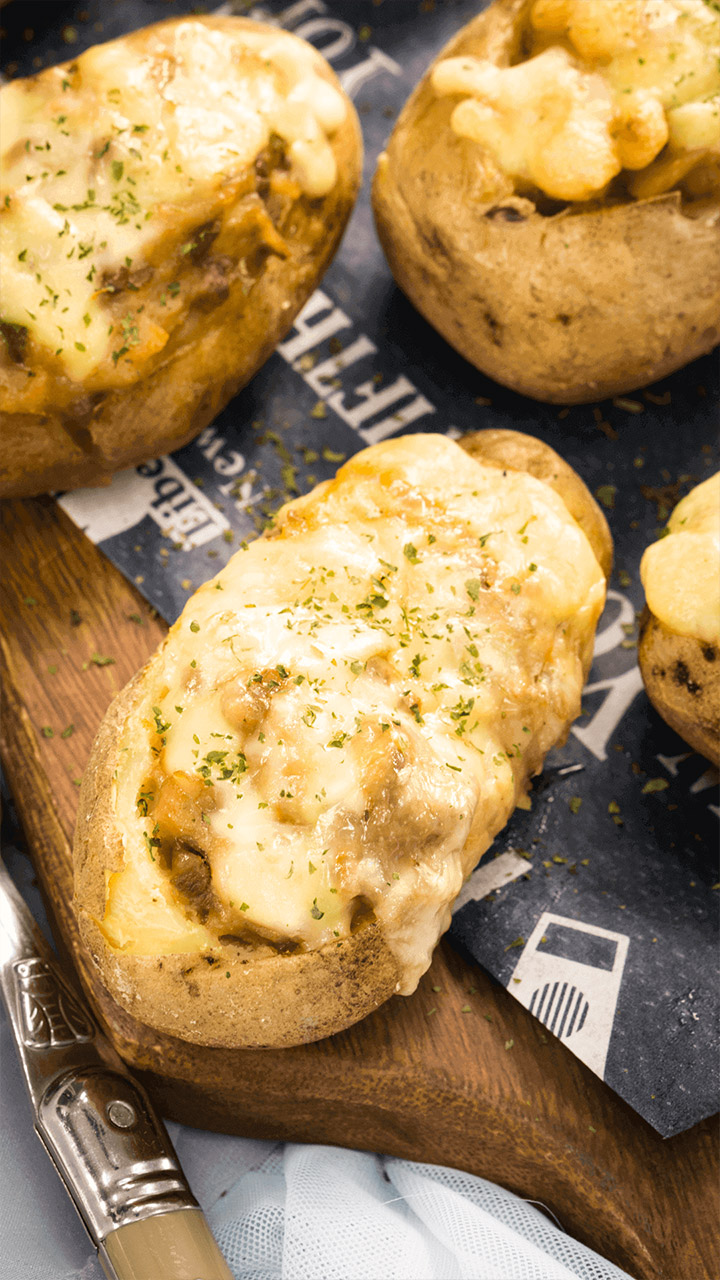 たっぷり満足感♡まるごとじゃがボート