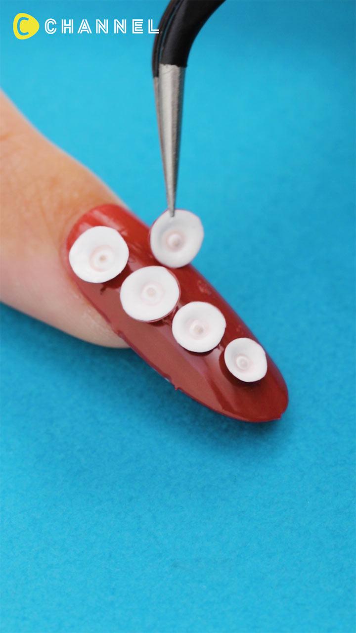 リアルすぎる?!話題の「タコネイル」