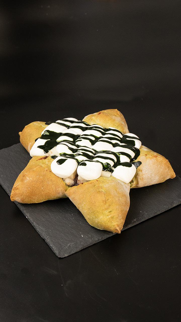 耳まで美味しい☆とろ〜り抹茶ピザ