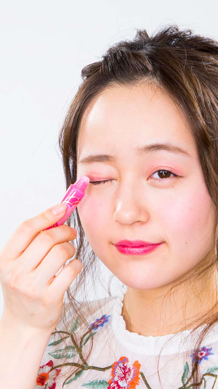 グロスを目にもほっぺにも！？春めき濡れツヤメイク