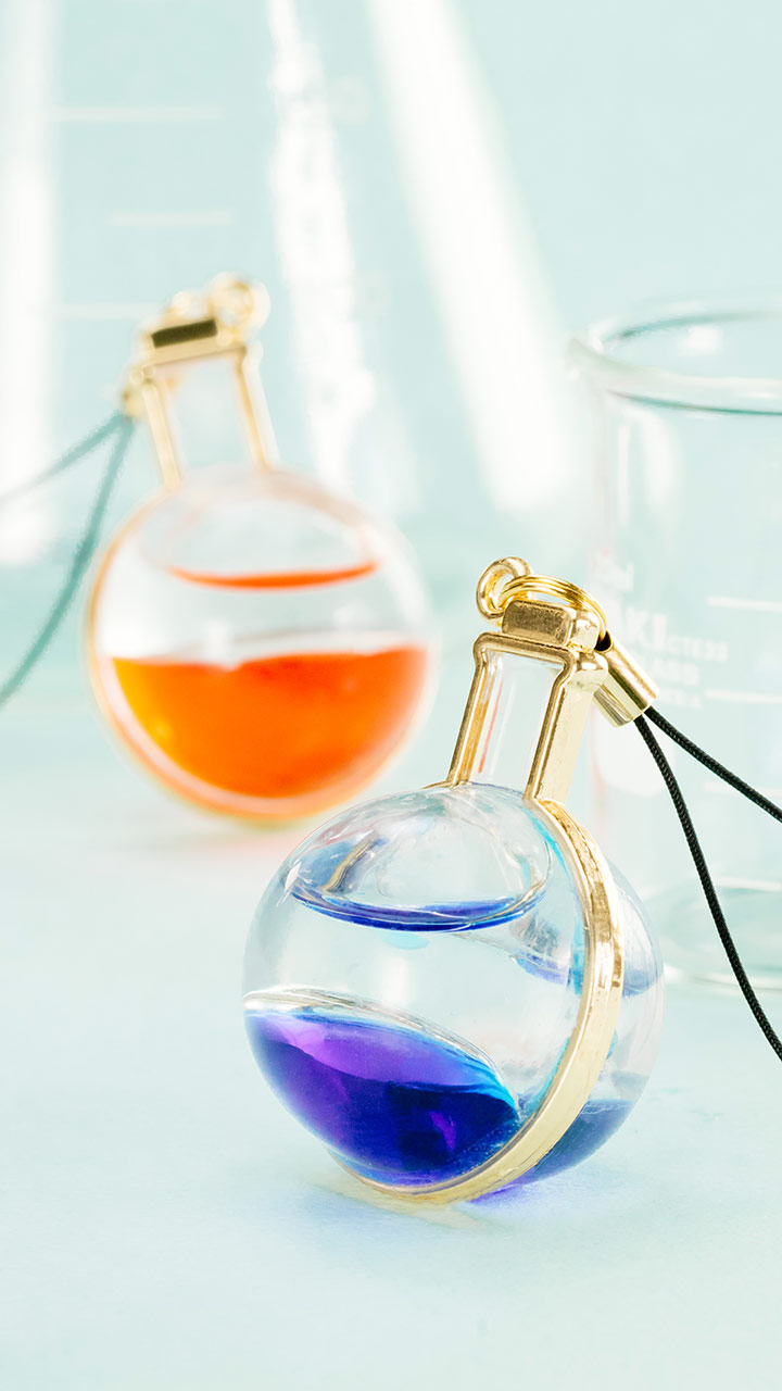 振ってぷくぷく♡水入りフラスコチャーム