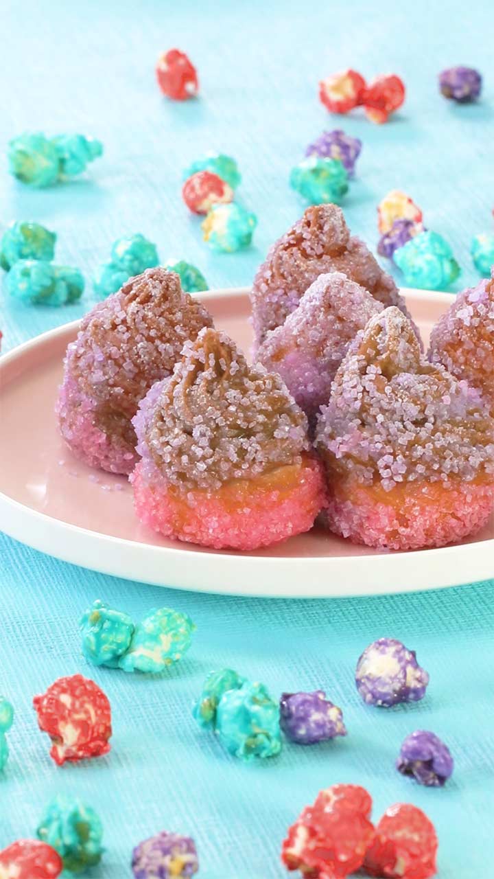 外はカリッと、中はジュワッと♡ゆめかわチュロス