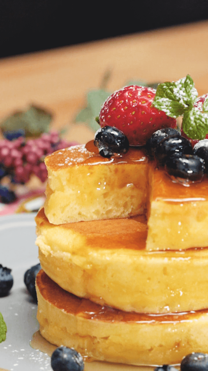 あまったお餅をリメイク！ふわモチパンケーキ