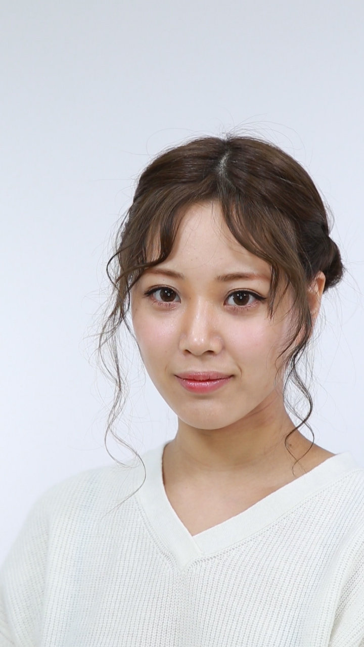 エレガントで上品！三つ編みギブソンタック