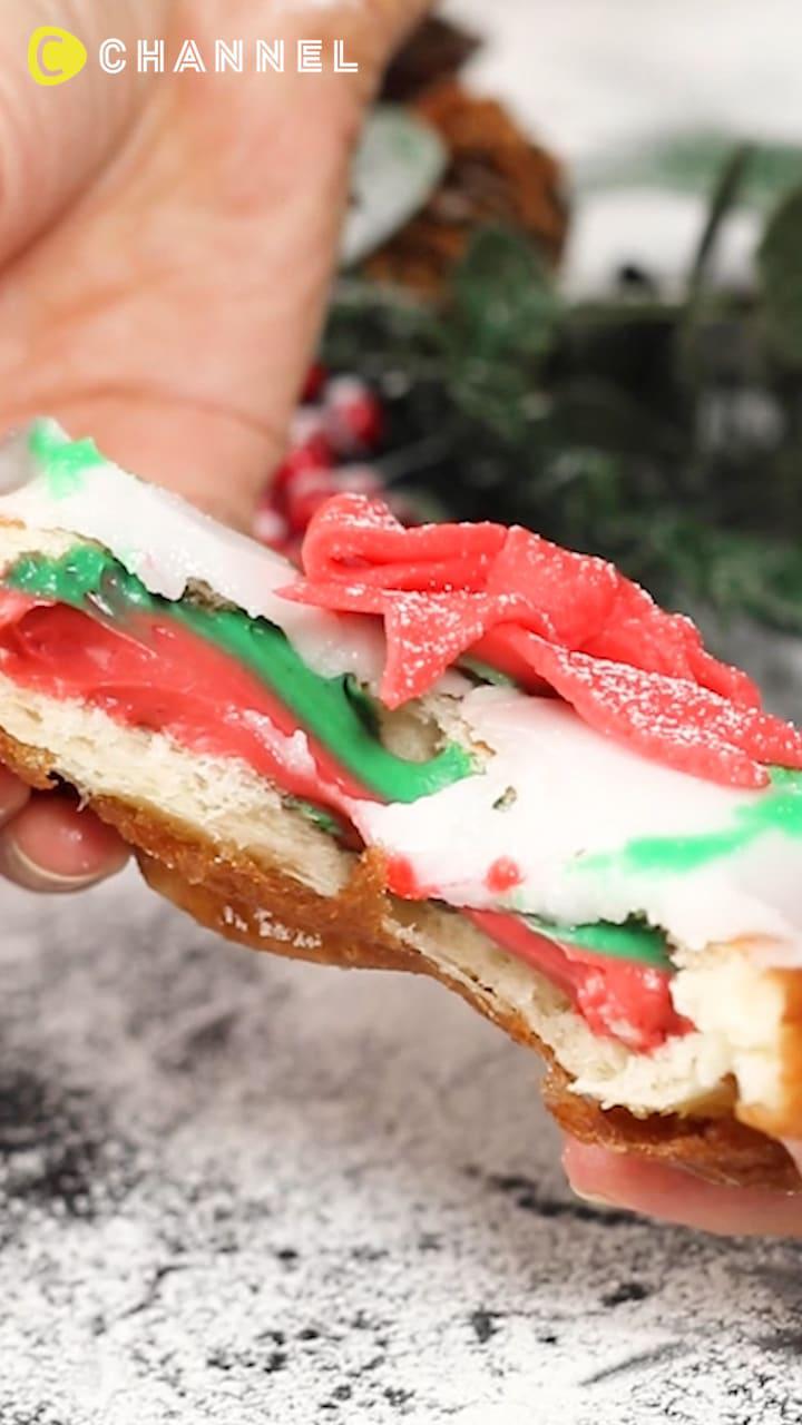 割って楽しい♪ クリスマスクリームドーナツ