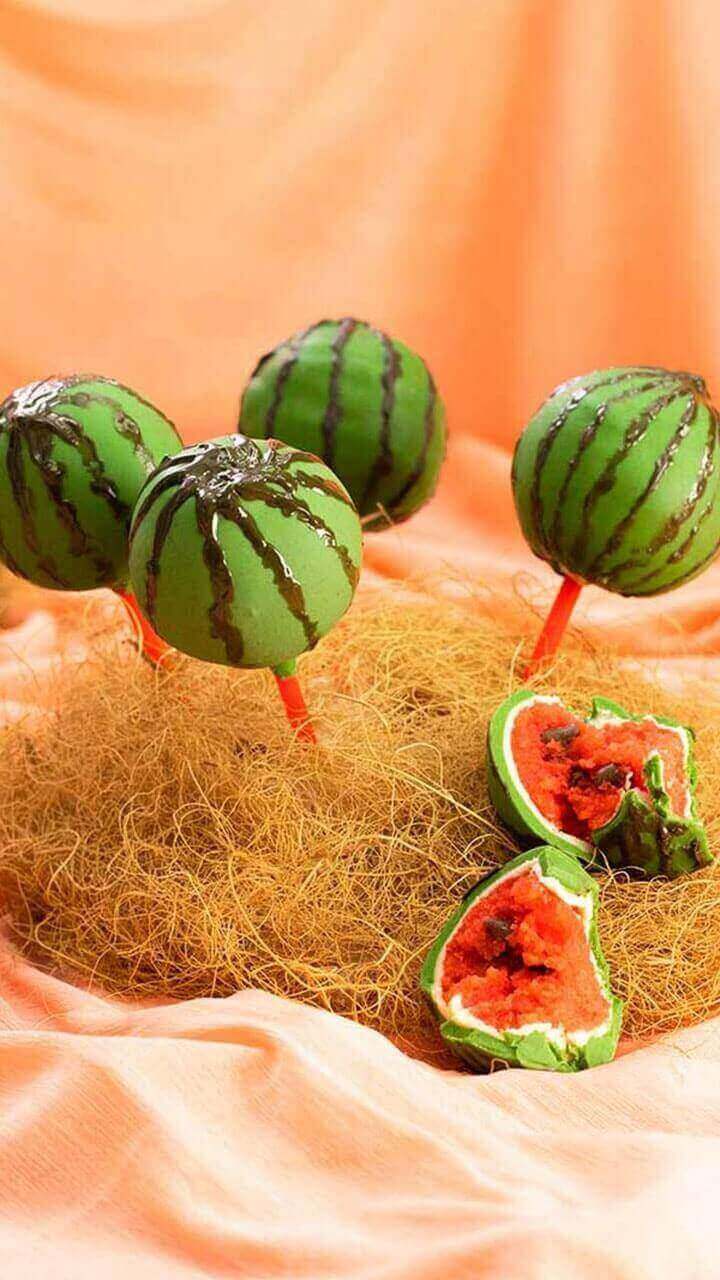 まんまるかわいい！スイカポップ