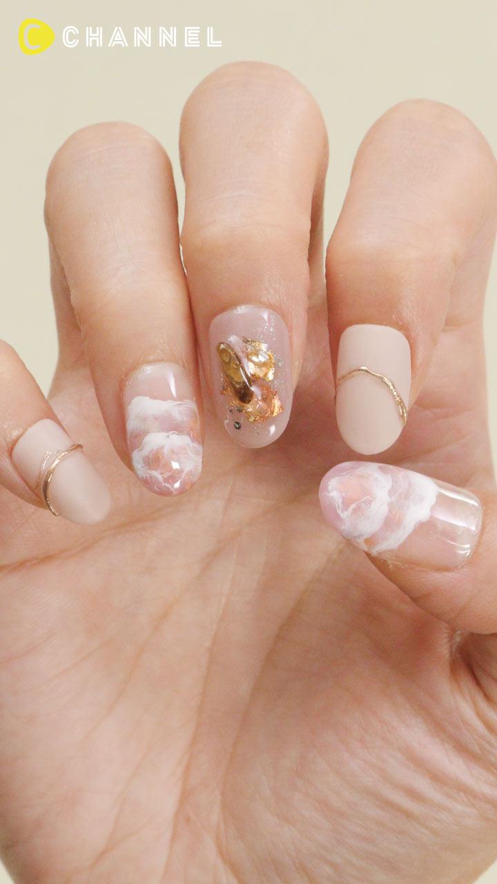 高級感のある上品な指先♡大理石ネイル