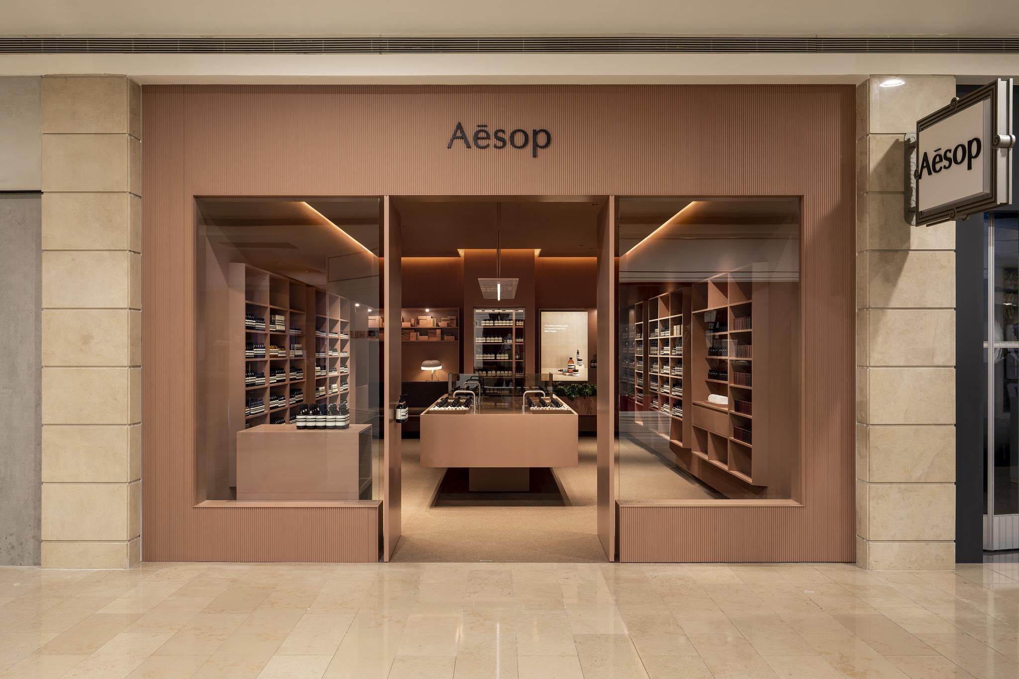 =Aesop 台北 101 店以全新設計重新開幕！歡騰活力的城市景致！