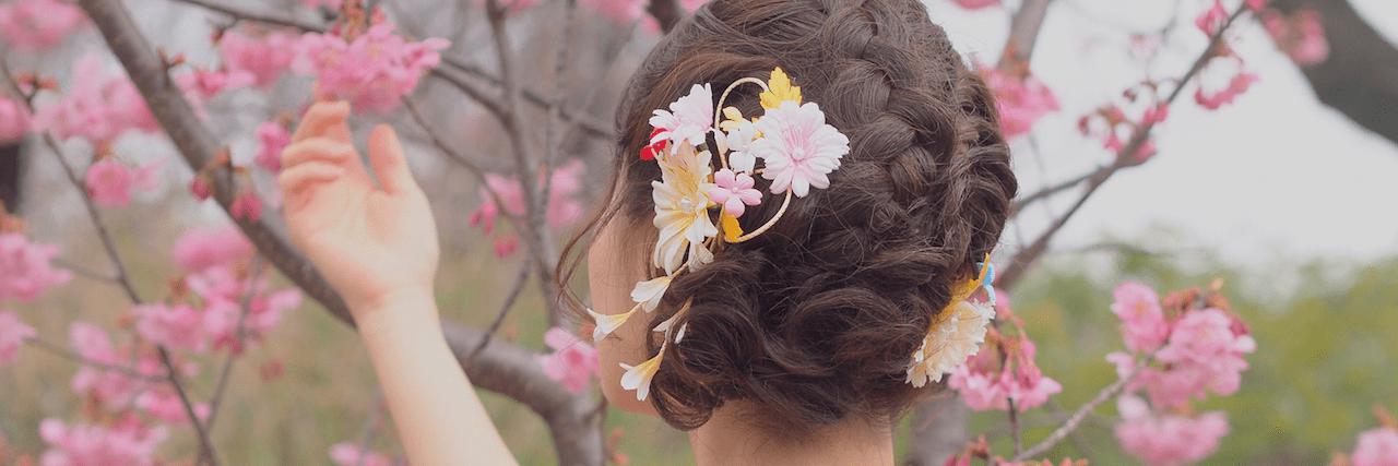 な 髪型 簡単 可愛い 梅雨の日も広がらない、簡単可愛いヘアアレンジ・まとめ髪♪