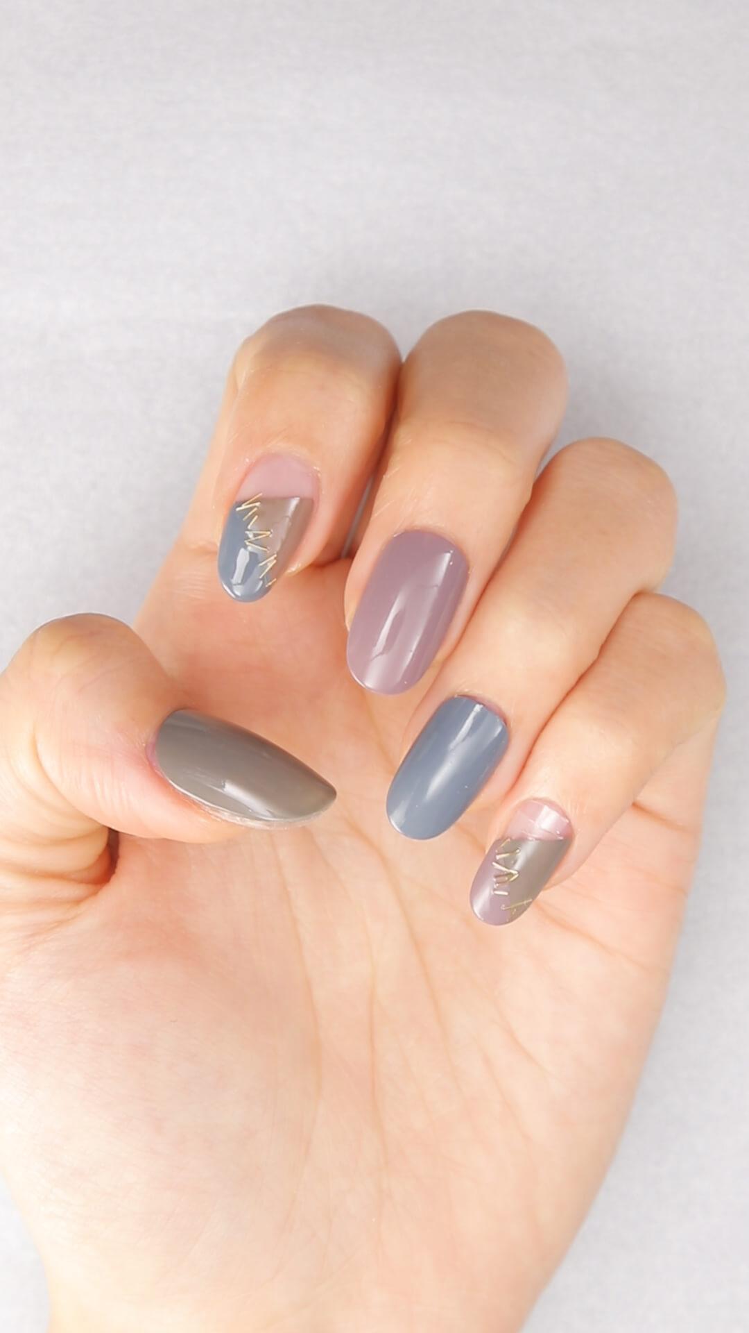 個性派カジュアルなつぎはぎネイル