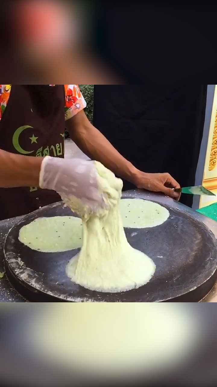 不思議食感?!わたあめクレープ