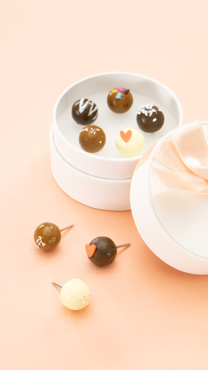 100円画鋲がスイーツに！？とろ〜り可愛いチョコトリュフ
