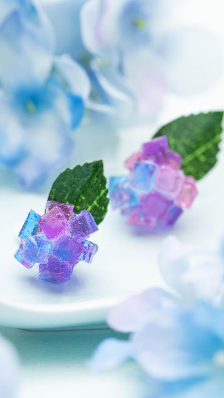 梅雨のスイーツをアクセに!! 透明感抜群の「あじさい」ピアス