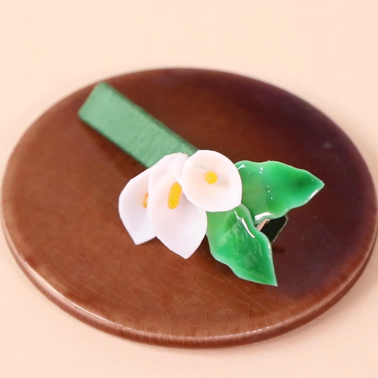 グルーが主役♪　「カラーフラワーバレッタ」