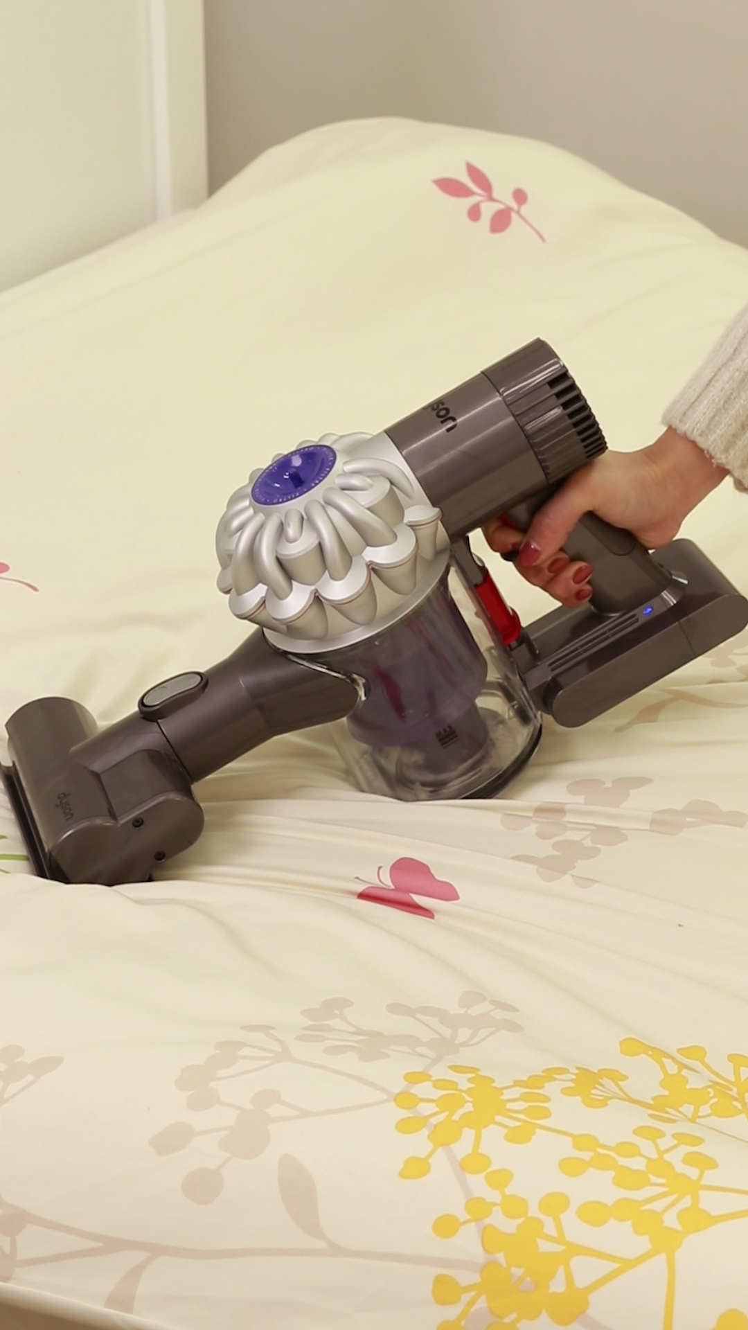 今の掃除に満足してる？4つの優秀ノズルで隅から隅まで汚れを撃退！