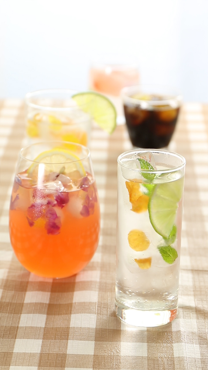 フラワーアイスでドリンクを華やかに！お家で南国リゾート気分を楽しもう♪