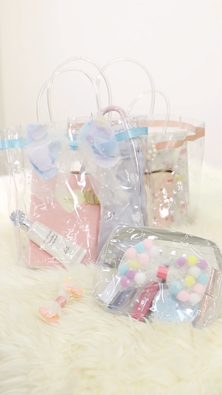 バッグやポーチが簡単にゆめかわいく♡簡単チュールリボンDIY！