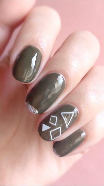 個性派ネイル好きさんにおすすめ！誰とも被らない△◇ネイル