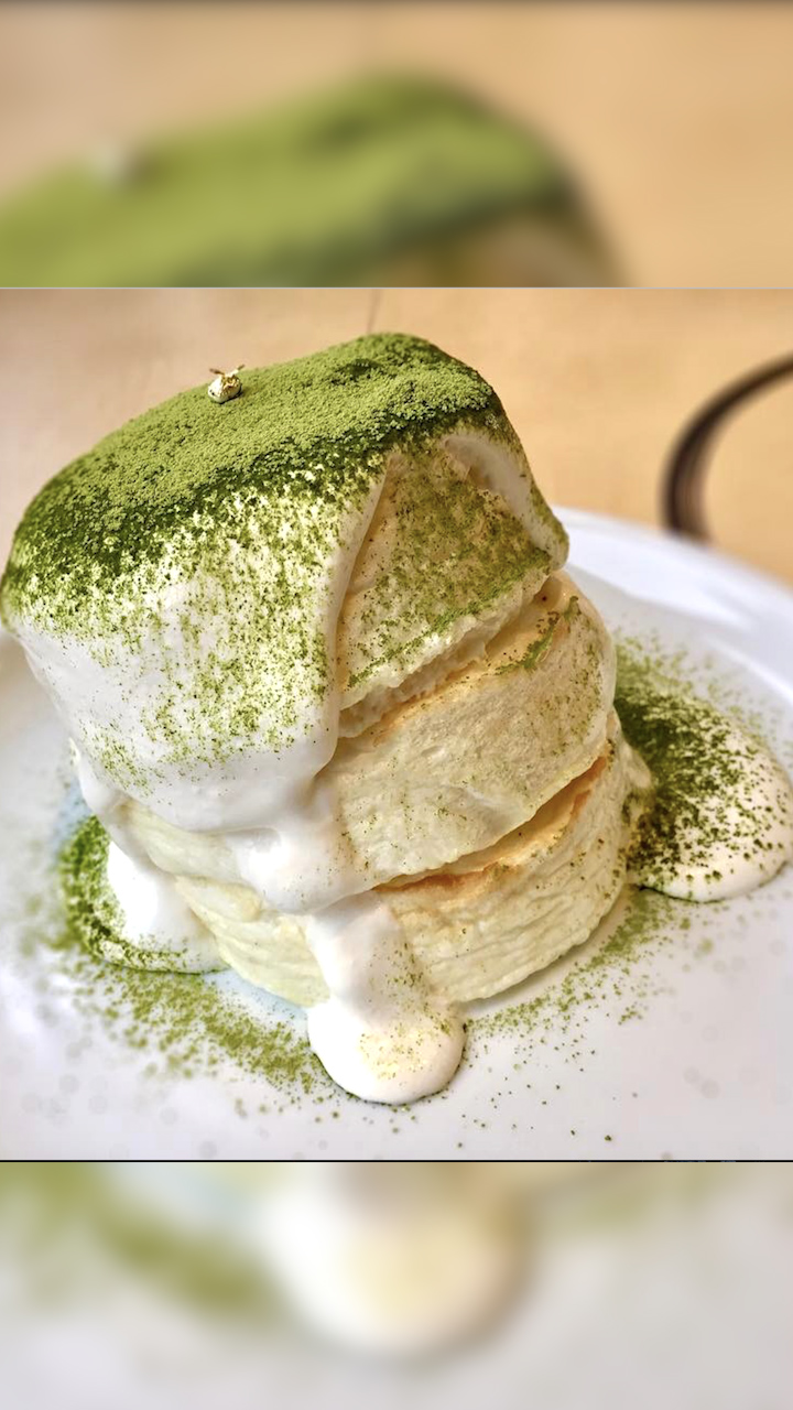 ふわふわすぎてパンケーキが踊る!? 思わず揺らしたくなっちゃう絶品グルメ