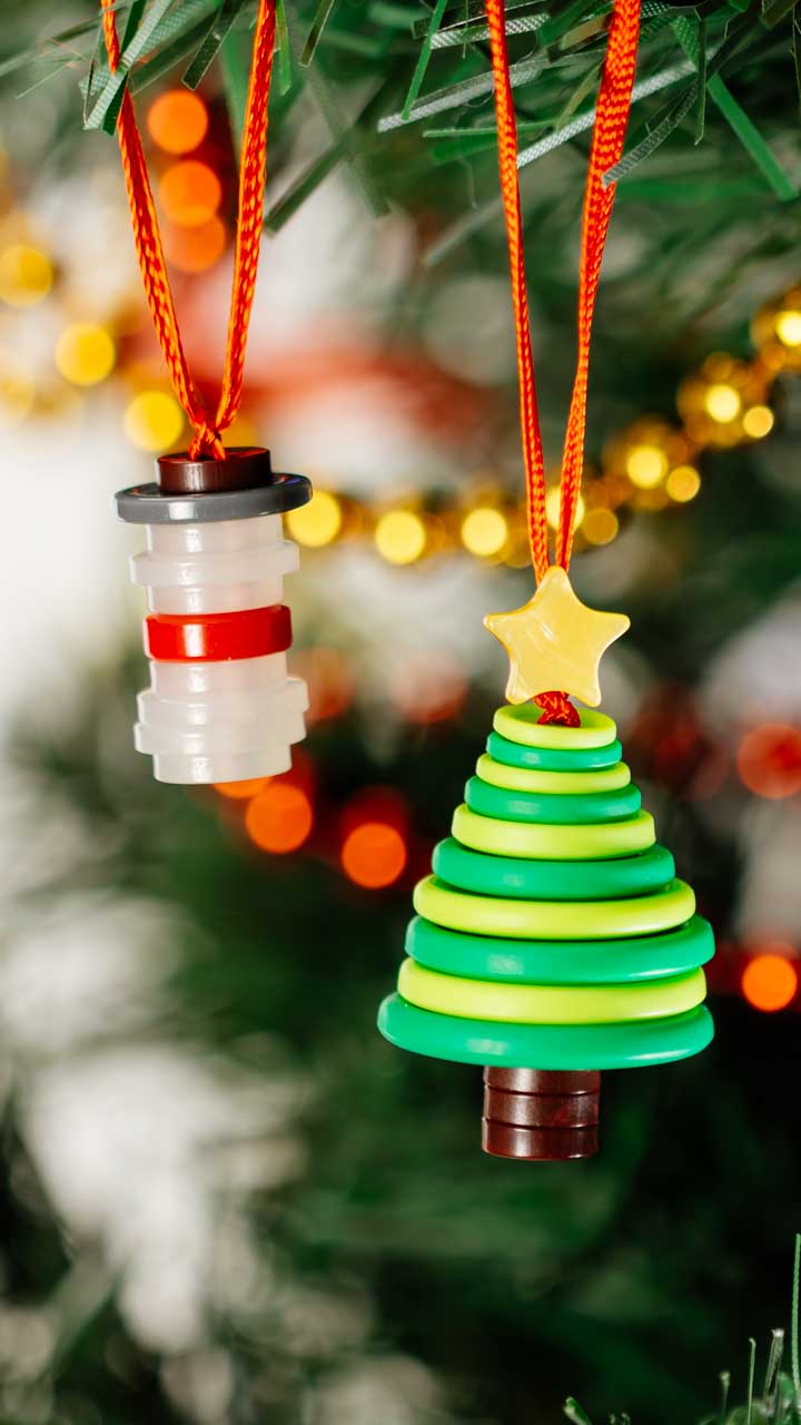 もうすぐクリスマス☆あまったボタンで作れるミニチュアツリー