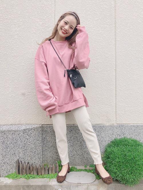 1年中大活躍のリブレギンス こなれカジュアルコーデに