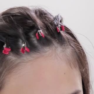 ぺたんこ髪をボリュームアップ 簡単ヘアアレンジ講座