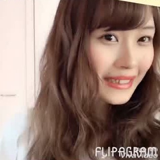 ミディアム 簡単ヘアアレンジ41選 写真と動画でやり方も紹介 C Channel 女子向け動画マガジン