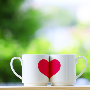 モテる彼氏の特徴と嫉妬や浮気の対処法 愛され女子とは