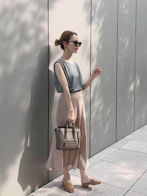 21秋コーデまとめ 押さえたいトレンドアイテムとカラーもご紹介