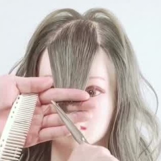前髪を増やしたい 少なめ前髪の簡単ボリュームアップ法4選 C